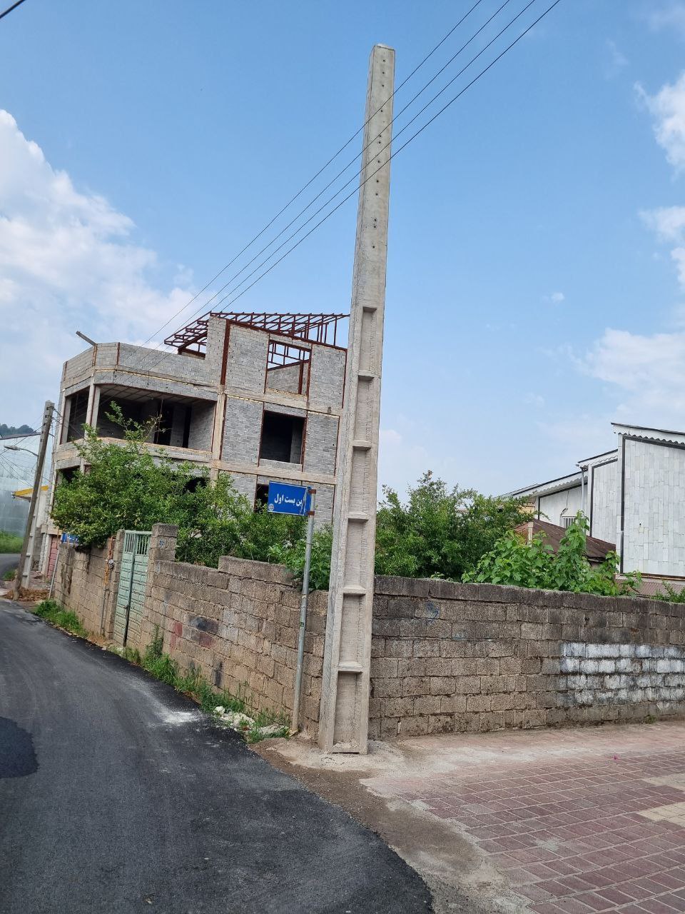 جابجایی تیر برق سطح شهر